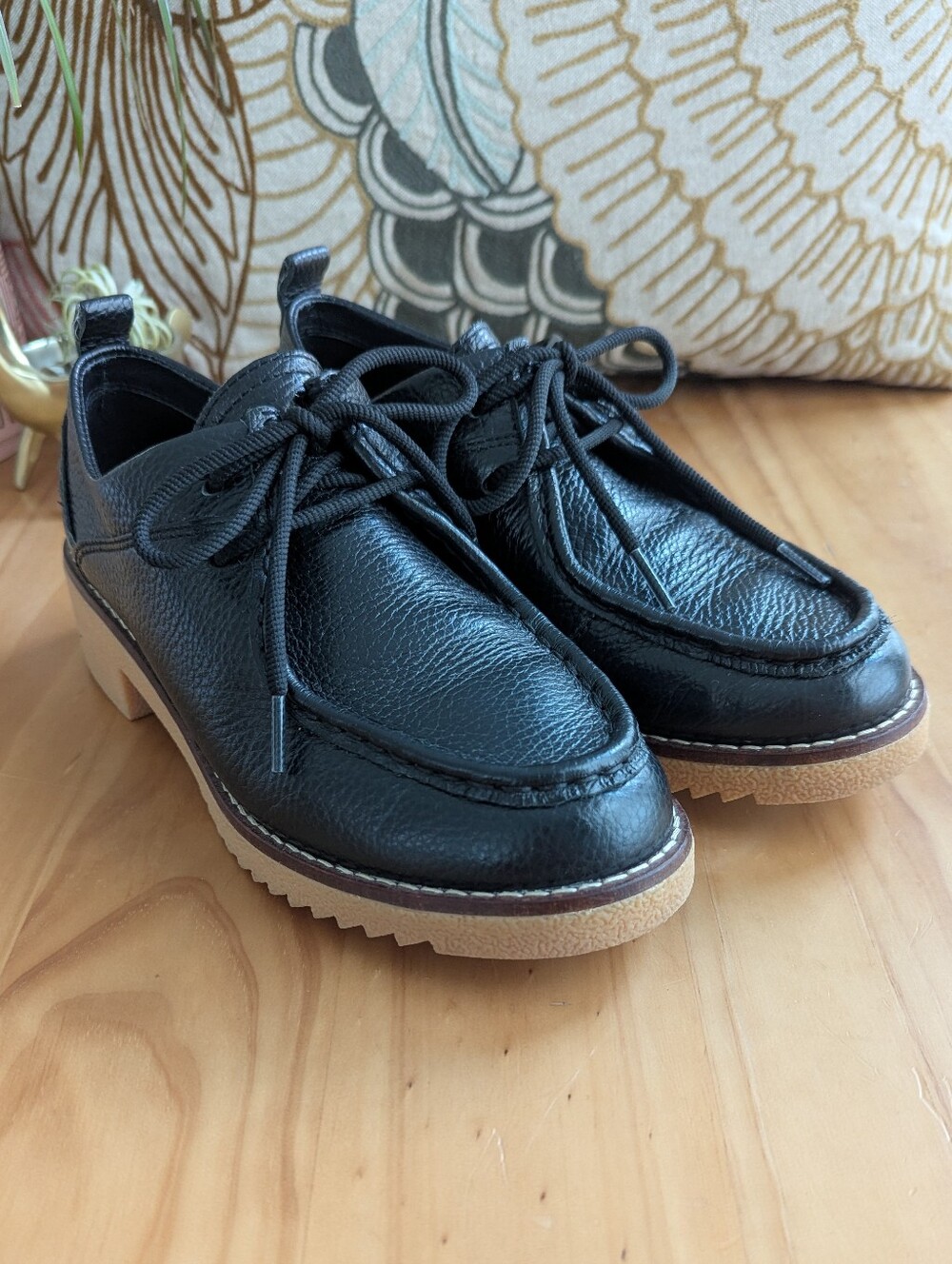 Clarks Black Leather Mid Lace Shoe